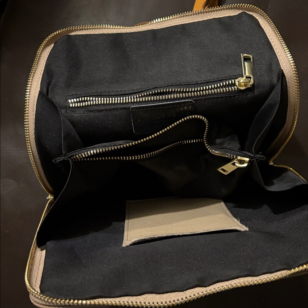 Elegant Tan and Cream Women's Backpack - Worn Once - Picture 3 of 3